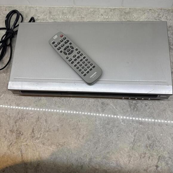 Toshiba DVD  ideo Player SD-430V Works, with Remote - Picture 10 of 15